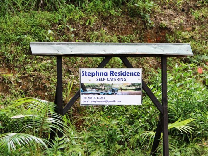 Stephna Residence Self Catering Anse Royale Bagian luar foto